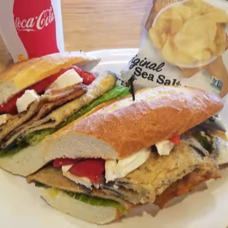 Golden Crispy Fries: A Delicious Side Option